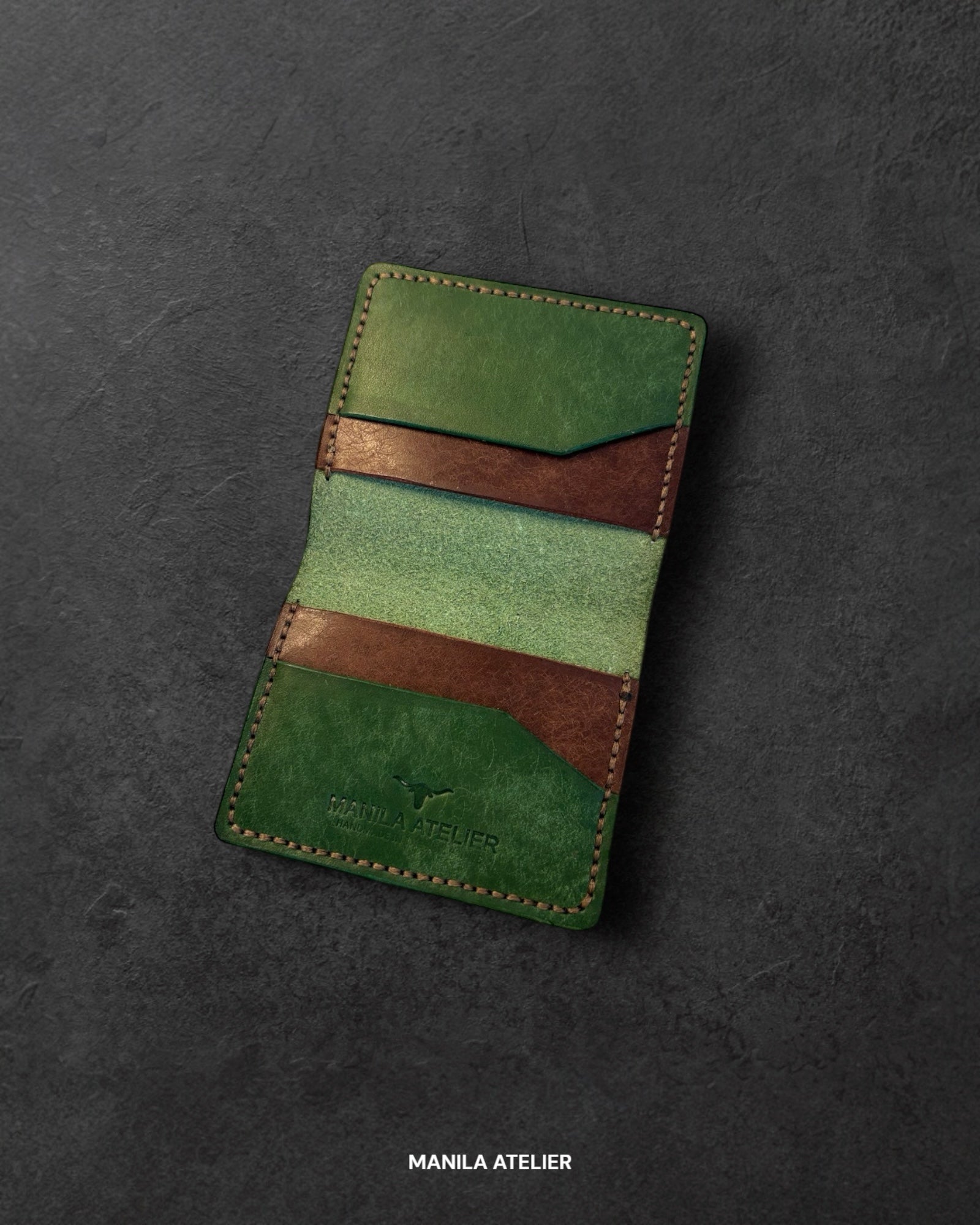 Avenir Bifold